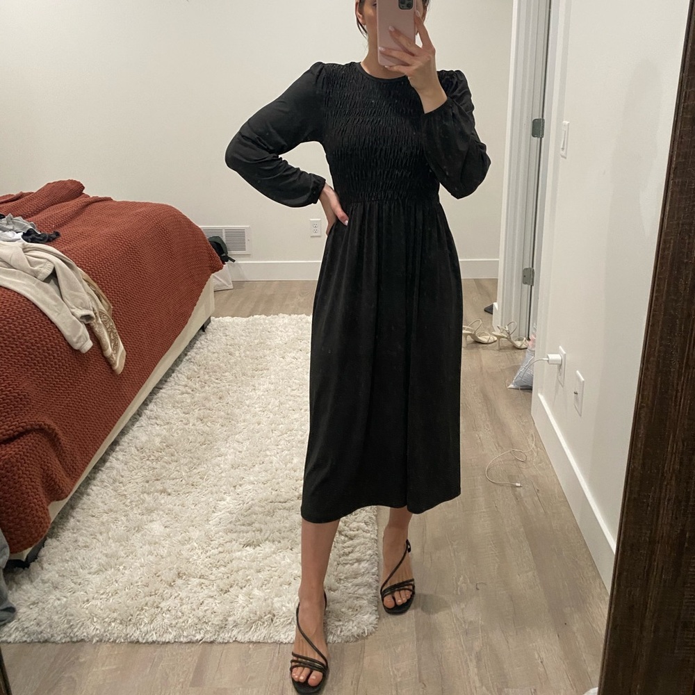 Green Zara midi dress